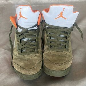 Jordan Kids Sneakers in Olive and Orange